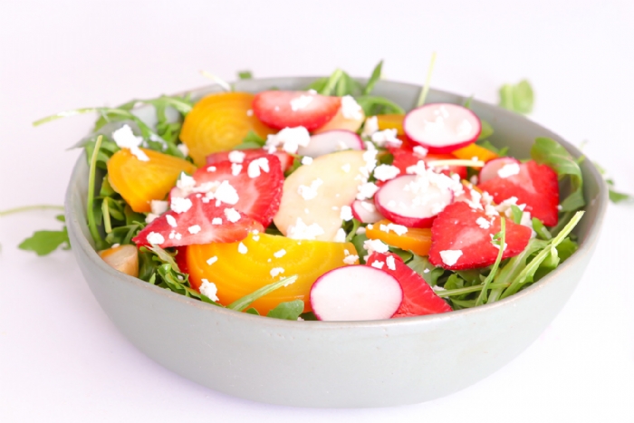 Hearty Arugula Beet Salad