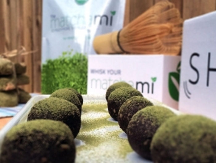 Matcha Chocolate Energy Balls