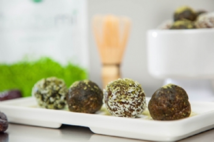 Matcha Raw Energy Balls